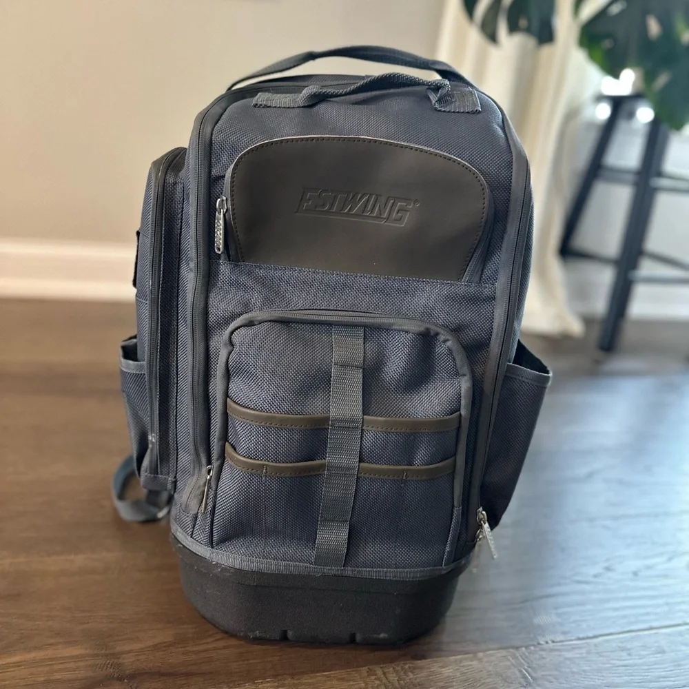 Eastwing Hard Bottom Tool & Laptop Backpack 20in